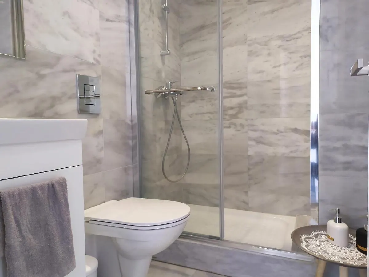 The Pearl Of Mackenzie Lifestyle - Travel & Life Apartman Lárnaka 0*,  Ciprus