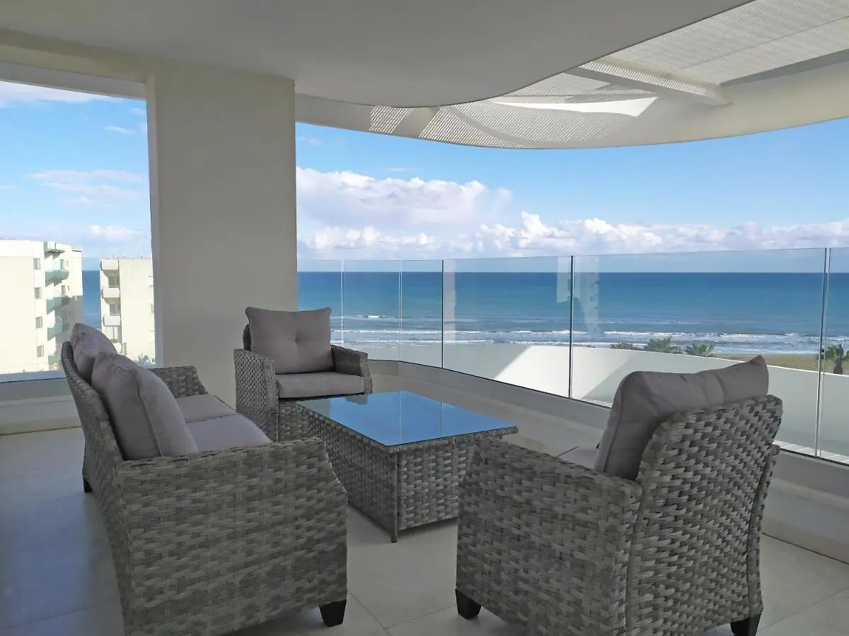 The Pearl Of Mackenzie Lifestyle - Travel & Life Apartman Lárnaka 0*,  Ciprus