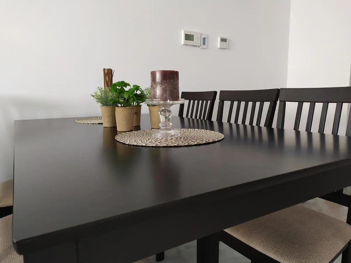 The Pearl Of Mackenzie Lifestyle - Travel & Life Apartman Lárnaka